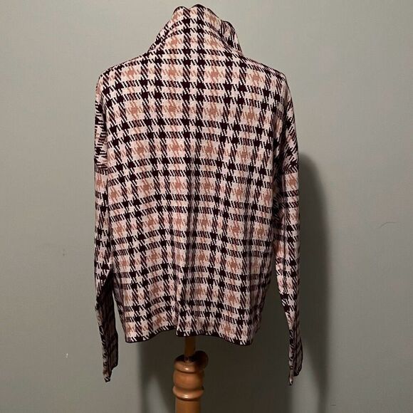Ann Taylor Factory Women's Mauve Beige Houndstooth Mock Neck Knit Sweater - Picture 4 of 7